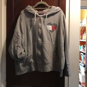 Tommy Hilfiger hoodie in gray, size 3X